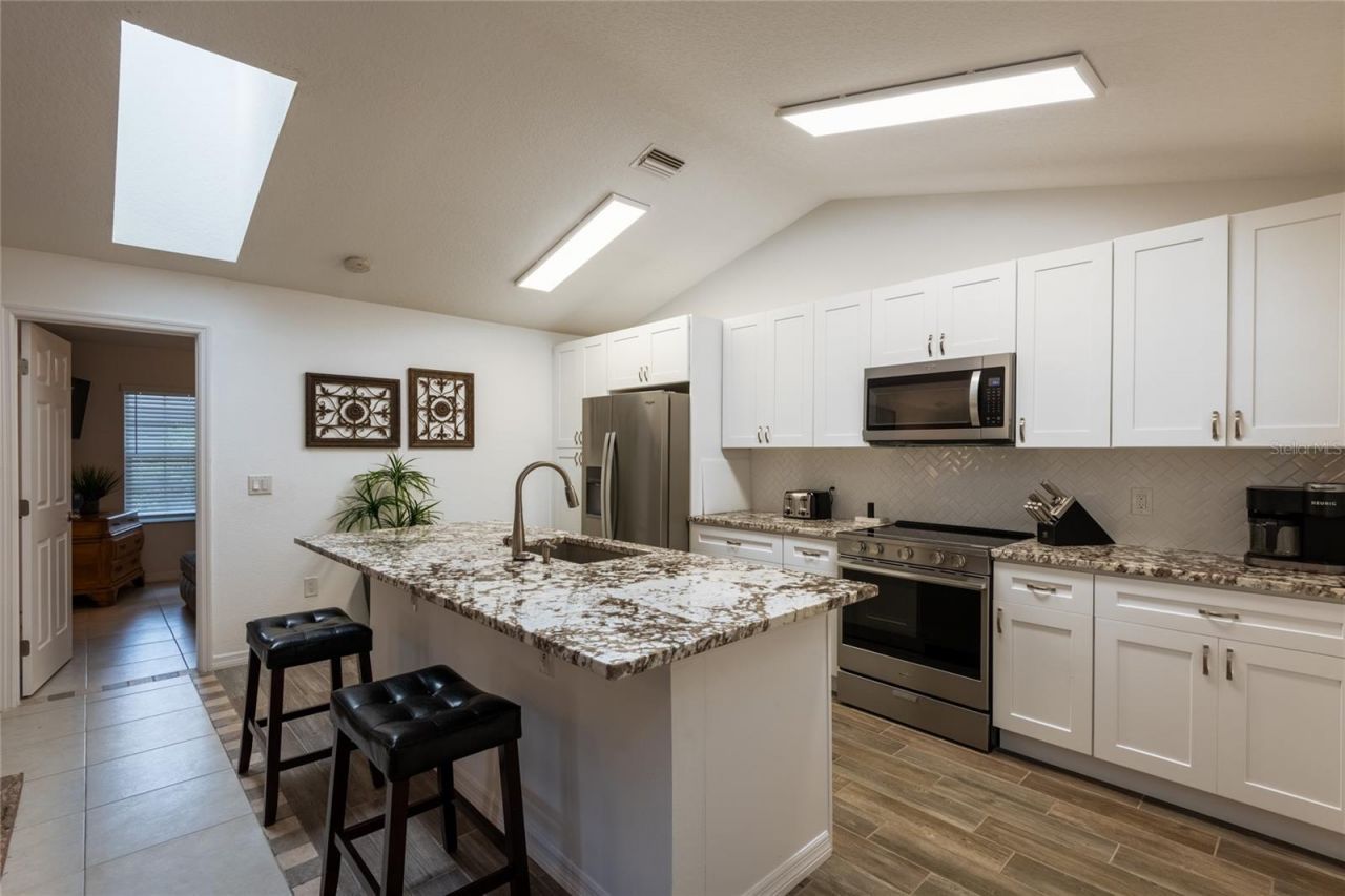 1213 Benedict Court, Sarasota, FL 34237 Photo