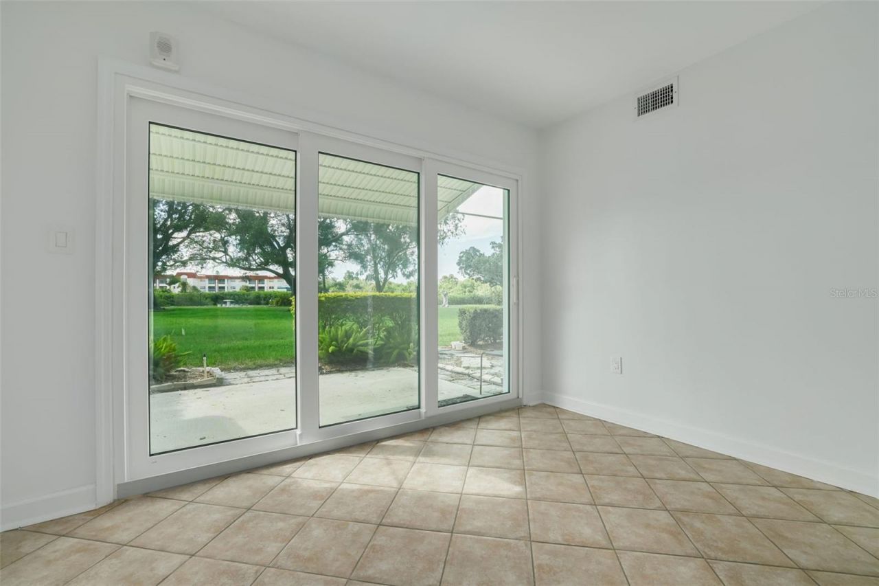 4550 Overlook Drive Ne, Unit 152, Saint Petersburg, FL 33703 Photo