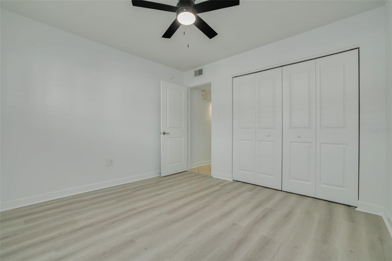 4550 Overlook Drive Ne, Unit 152, Saint Petersburg, FL 33703 Photo