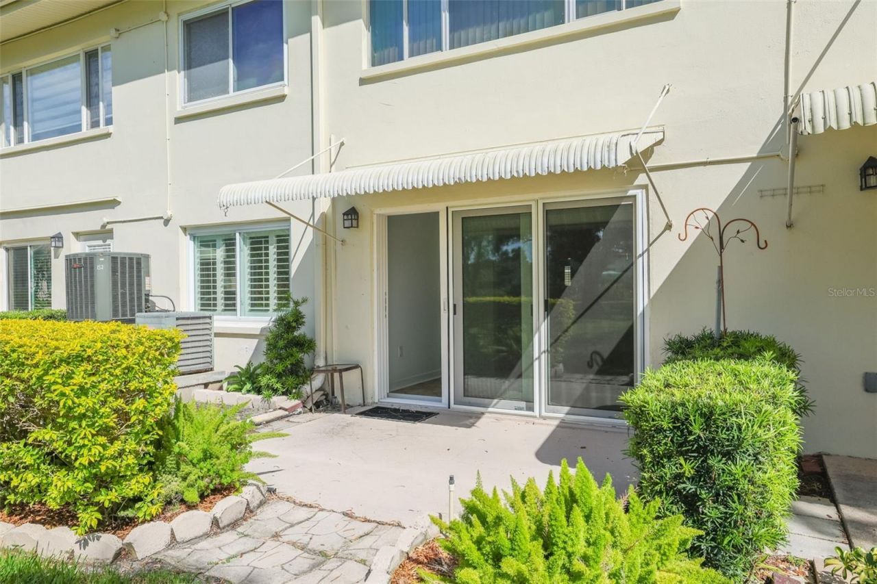 4550 Overlook Drive Ne, Unit 152, Saint Petersburg, FL 33703 Photo
