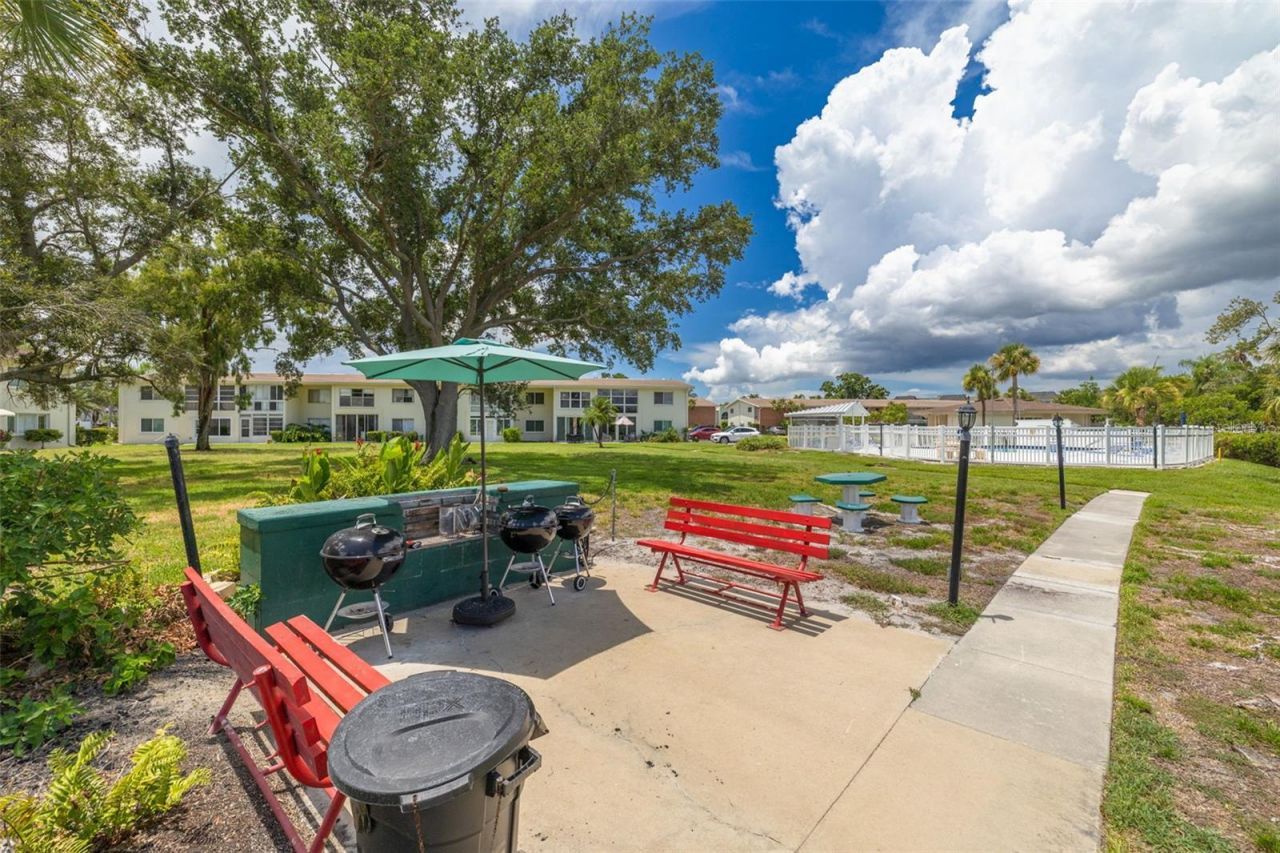 4550 Overlook Drive Ne, Unit 152, Saint Petersburg, FL 33703 Photo