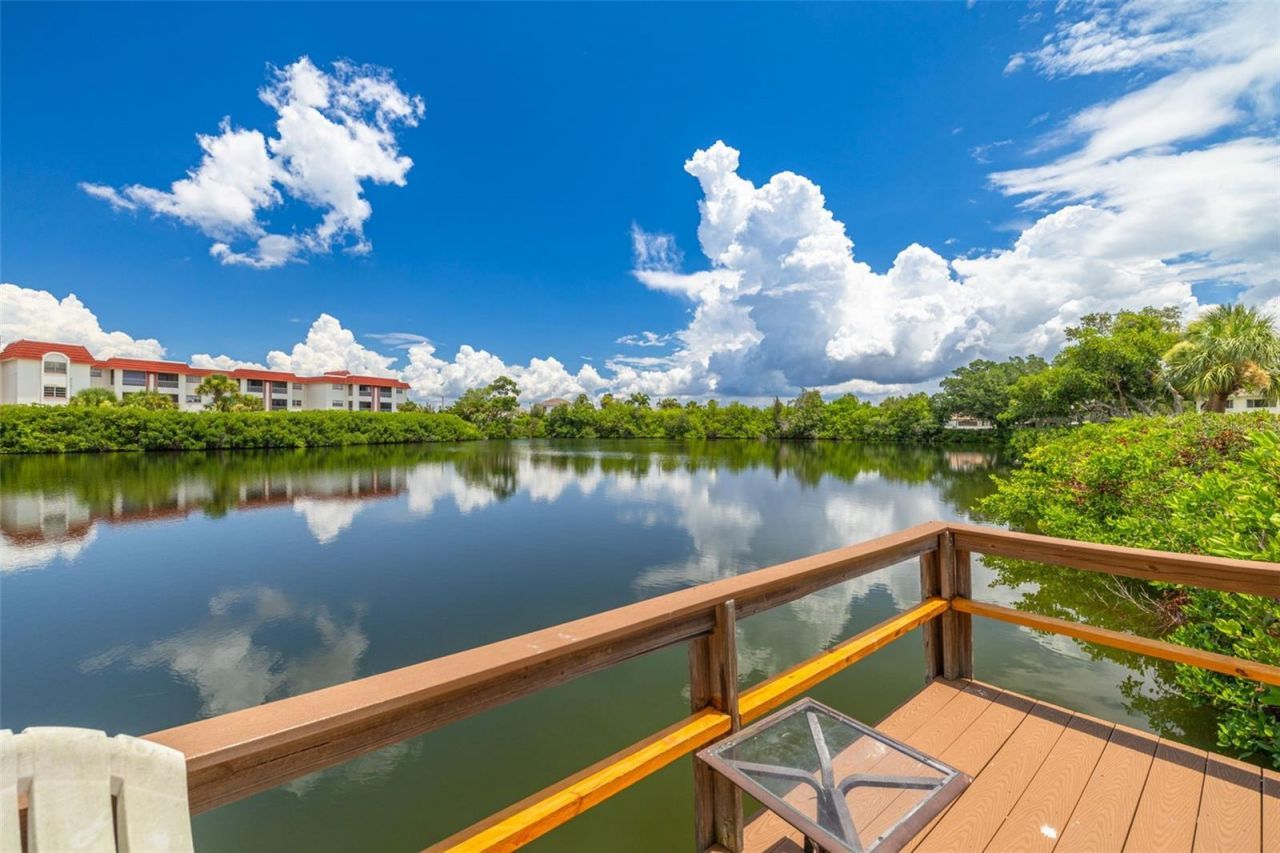 4550 Overlook Drive Ne, Unit 152, Saint Petersburg, FL 33703 Photo