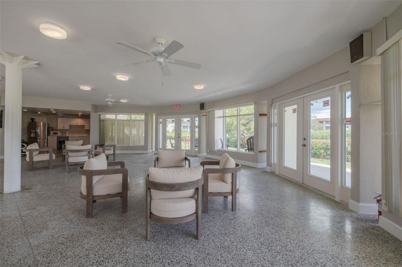 4550 Overlook Drive Ne, Unit 152, Saint Petersburg, FL 33703 Photo