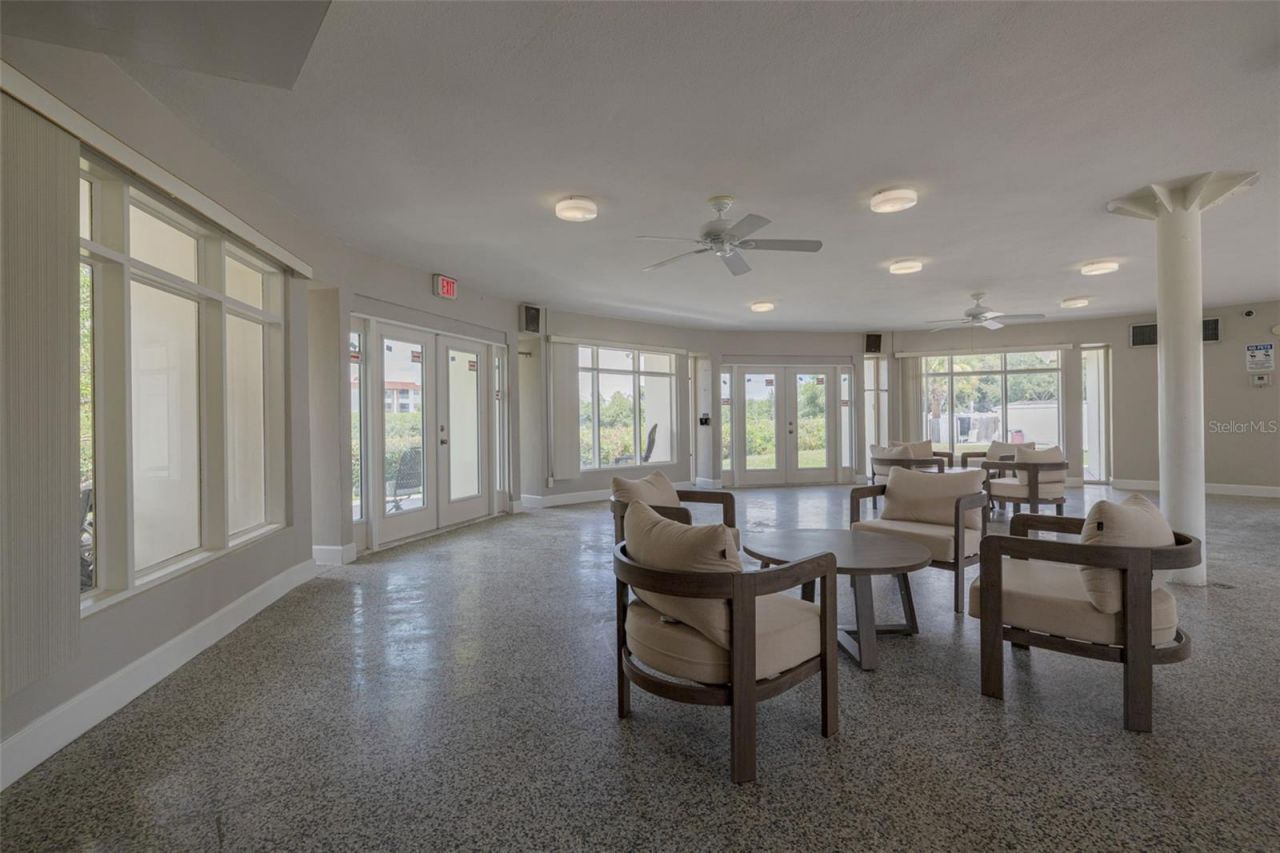 4550 Overlook Drive Ne, Unit 152, Saint Petersburg, FL 33703 Photo