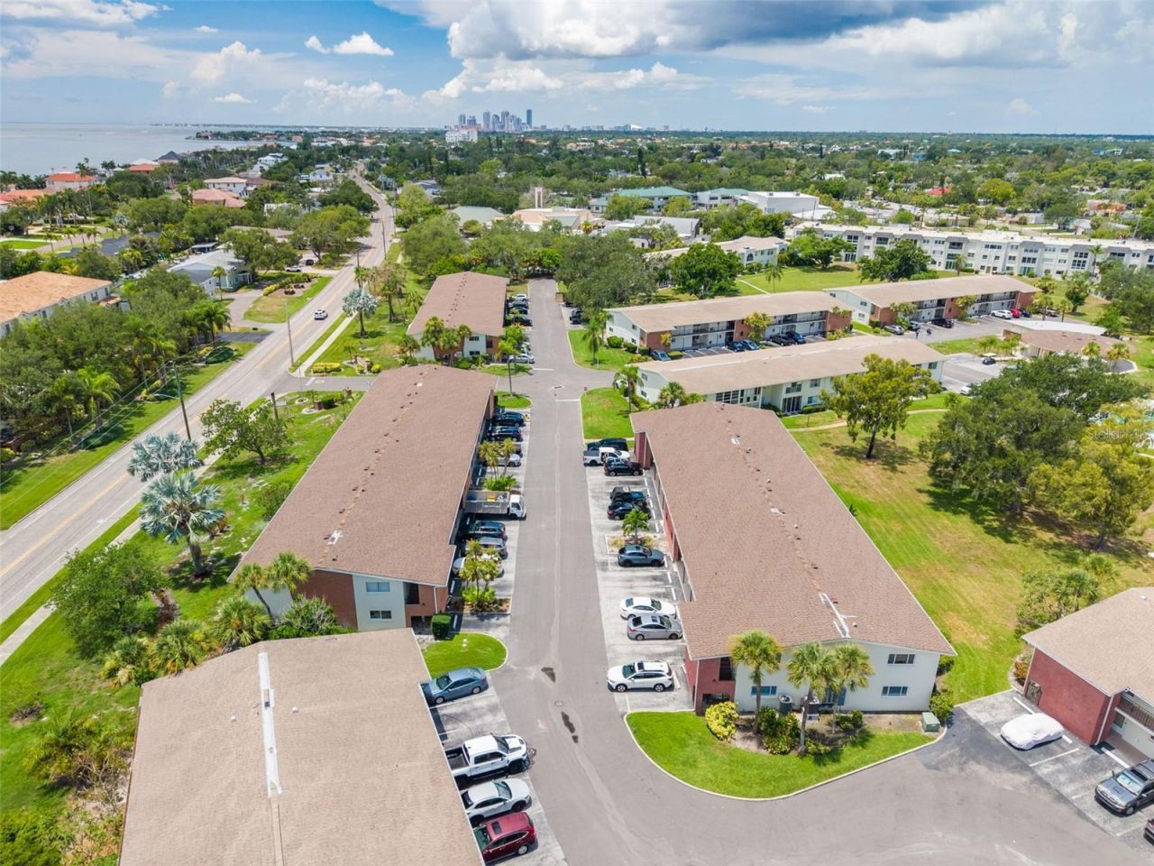 4550 Overlook Drive Ne, Unit 152, Saint Petersburg, FL 33703 Photo