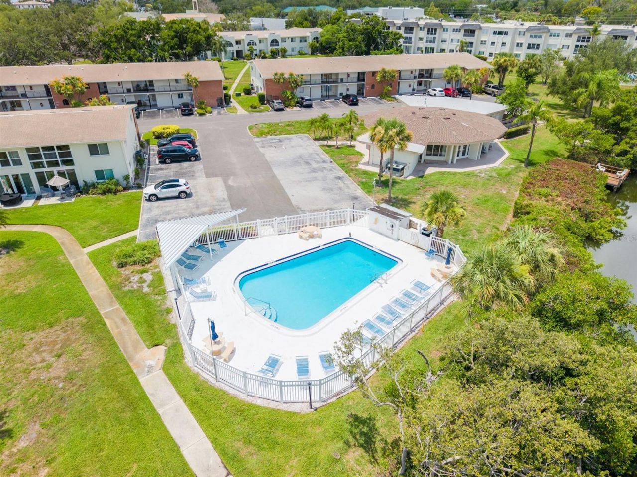 4550 Overlook Drive Ne, Unit 152, Saint Petersburg, FL 33703 Photo