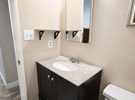 1676 Sue Way, Sparks, NV 89431 Photo
