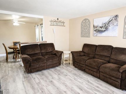 1676 Sue Way, Sparks, NV 89431 Photo