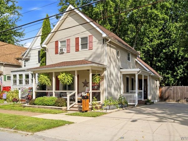 72 Simson Street , Tonawanda, NY 14120
