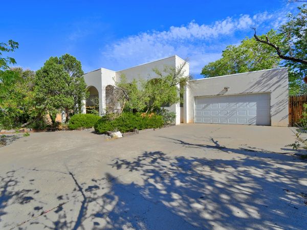 13207 Cedarbrook Avenue NE, Albuquerque, NM 87111