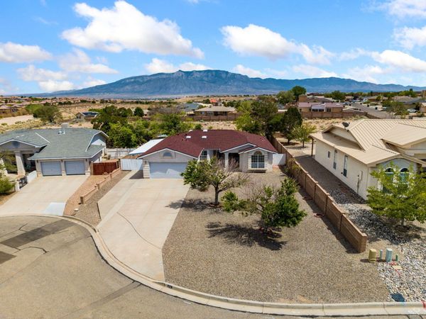 54 Acadia Court SE, Rio Rancho, NM 87124