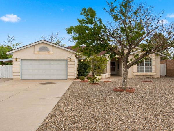 54 Acadia Court SE, Rio Rancho, NM 87124