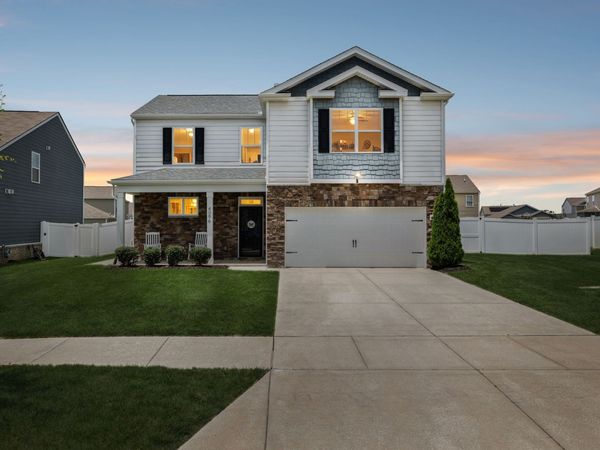 4096 Crossing Way , White House, TN 37188