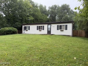 10245 Angola Road, Swanton, OH 43558