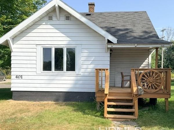 401 Amber Street, Iron River, MI 49935