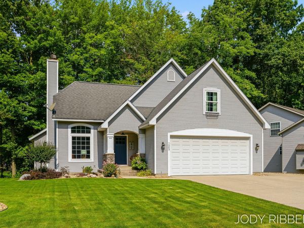 7263 Tory Drive, Hudsonville, MI 49426