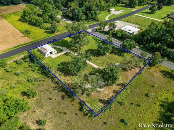 3606 30th Street, Hamilton, MI 49419
