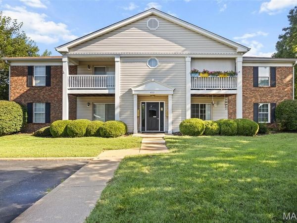 4233 Heritage Woods Drive , Unit C, St Louis, MO 63129