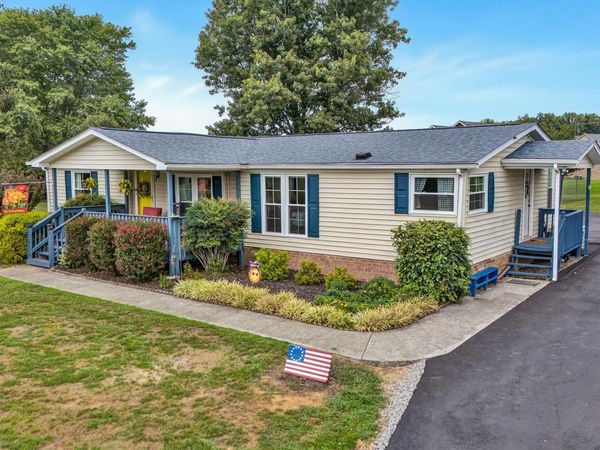 3002 Brughs Mill RD, Fincastle, VA 24090
