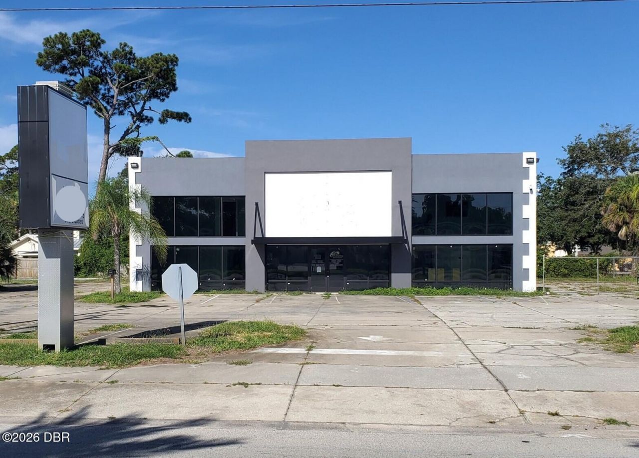 1524 Ridgewood Avenue, Holly Hill, FL 32117 Photo