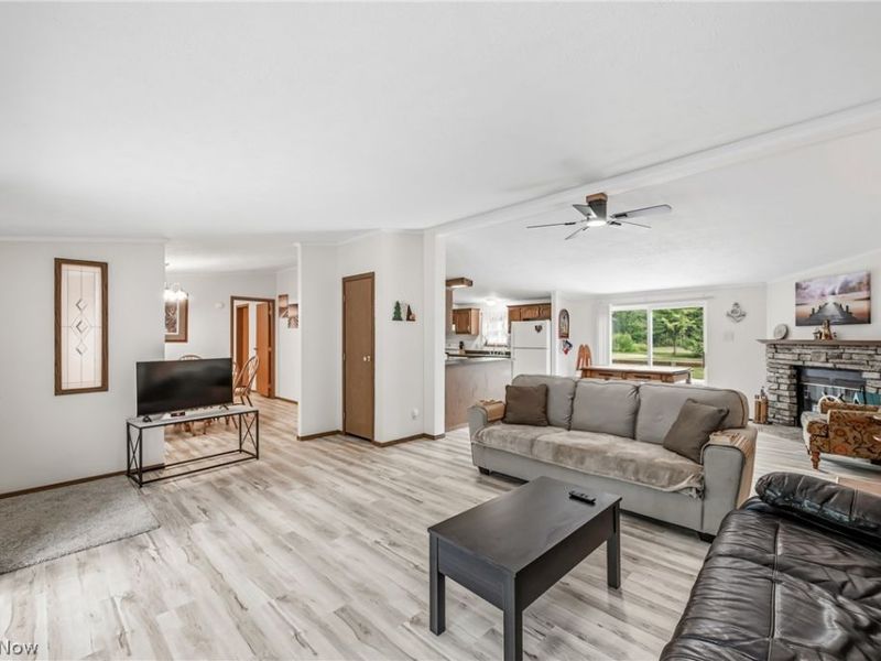 429 Hickory Road , Deerfield, OH 44411 Photo 15
