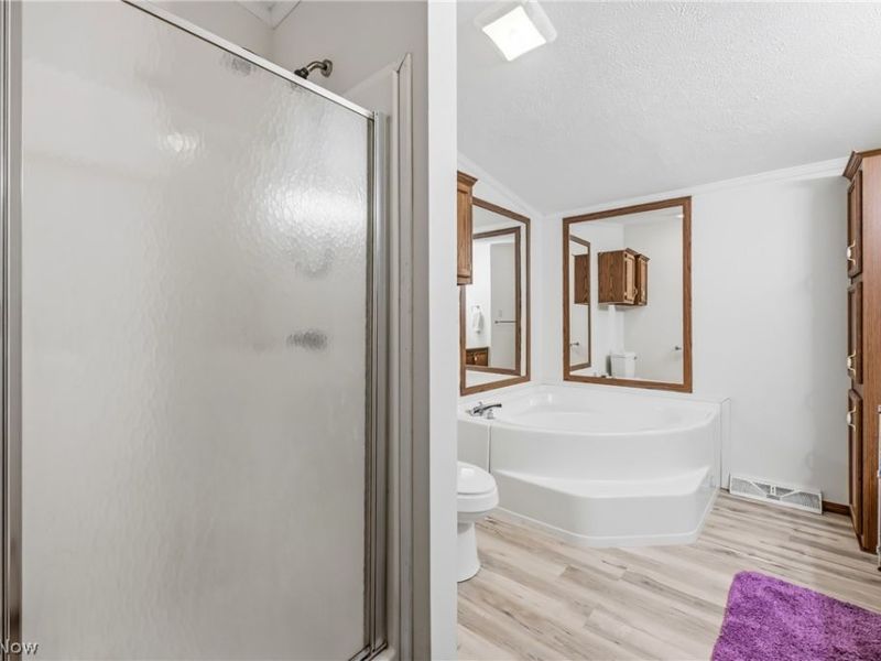 429 Hickory Road , Deerfield, OH 44411 Photo 31
