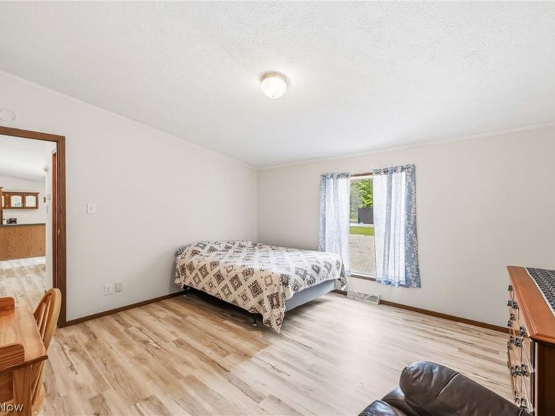 429 Hickory Road , Deerfield, OH 44411 Photo 36