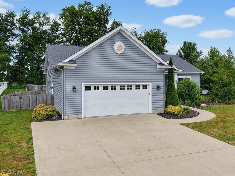 5455 Coverdale Way , Medina, OH 44256 Photo 2