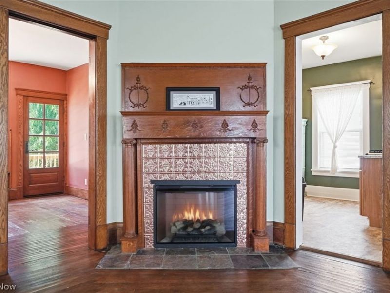 425 West Avenue, Elyria, OH 44035 Photo 7