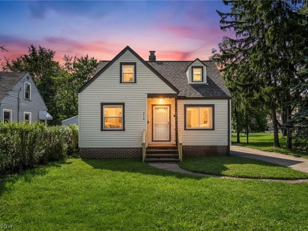 5516 Garden Street , Maple Heights, OH 44137