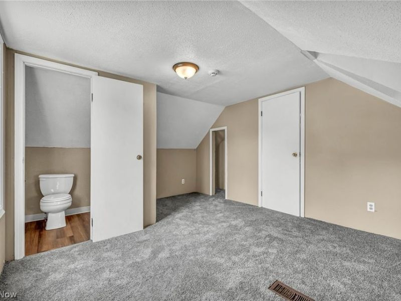 5516 Garden Street , Maple Heights, OH 44137 Photo 13
