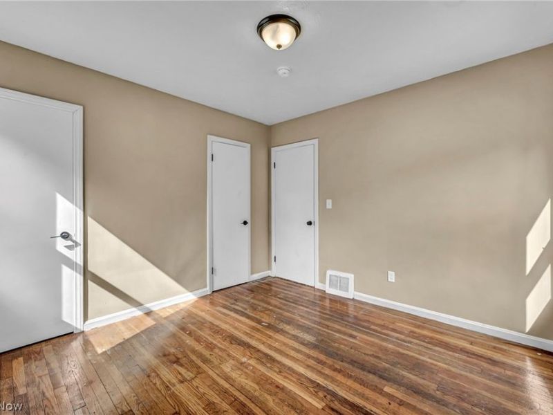 5516 Garden Street , Maple Heights, OH 44137 Photo 20