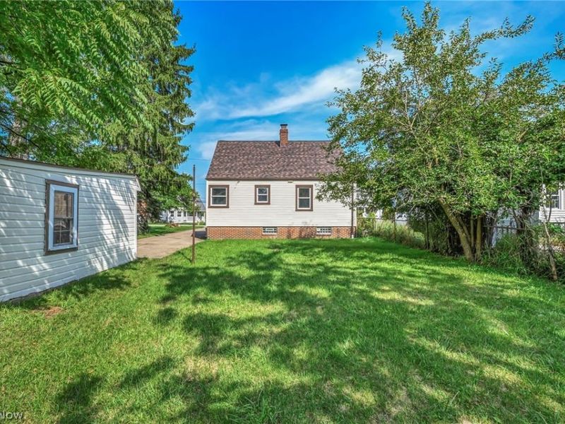 5516 Garden Street , Maple Heights, OH 44137 Photo 34