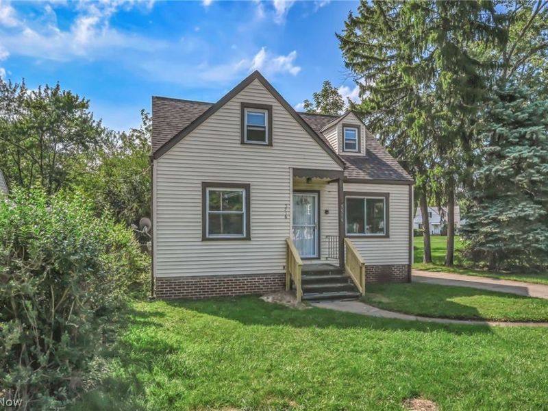 5516 Garden Street , Maple Heights, OH 44137 Photo 4