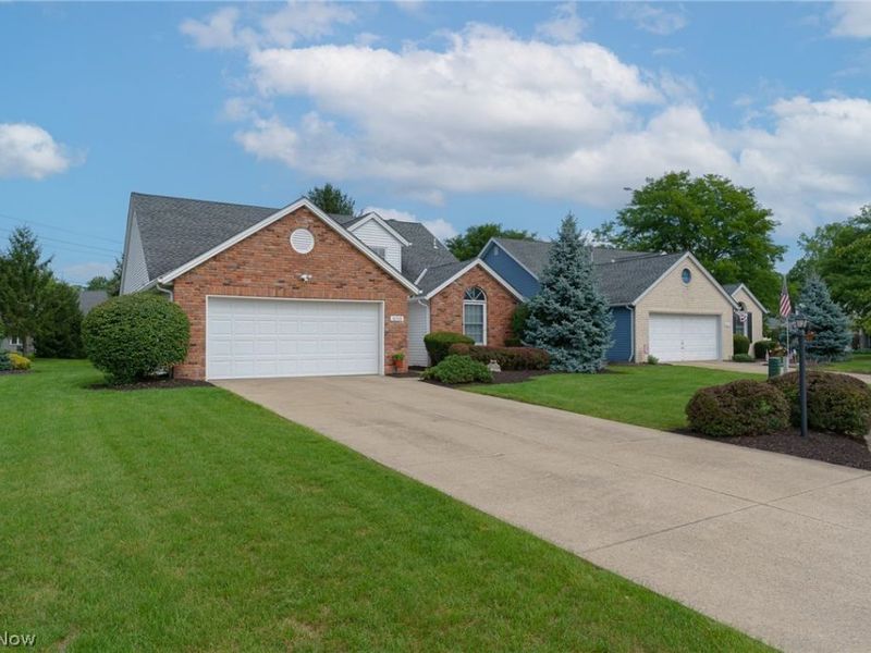 16368 N Laguardia , Strongsville, OH 44136 Photo 29