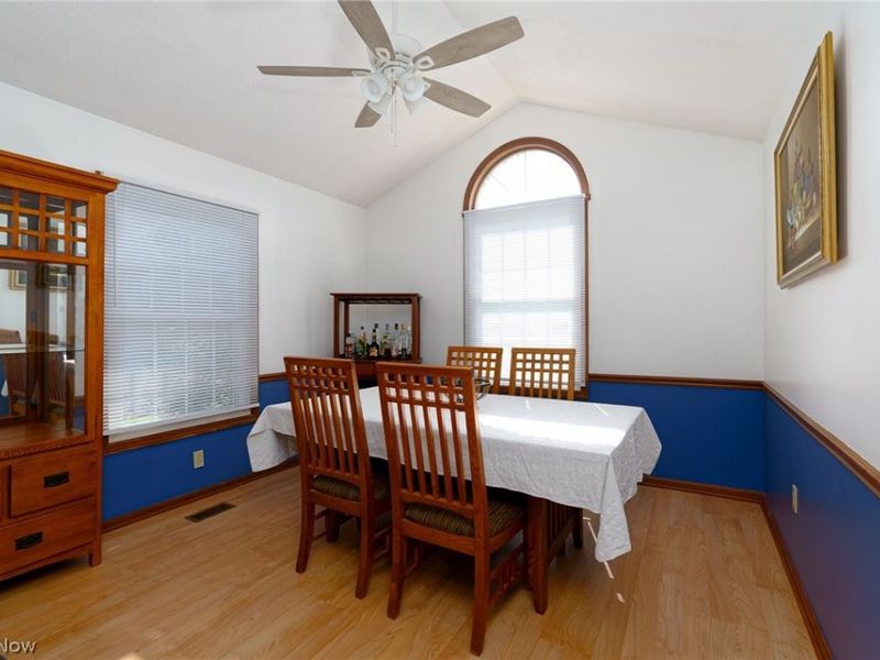 16368 N Laguardia , Strongsville, OH 44136 Photo 4