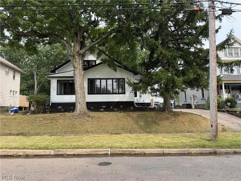 45 Summit Avenue , Niles, OH 44446 Photo 1
