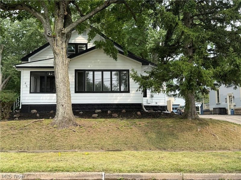 45 Summit Avenue , Niles, OH 44446 Photo 2