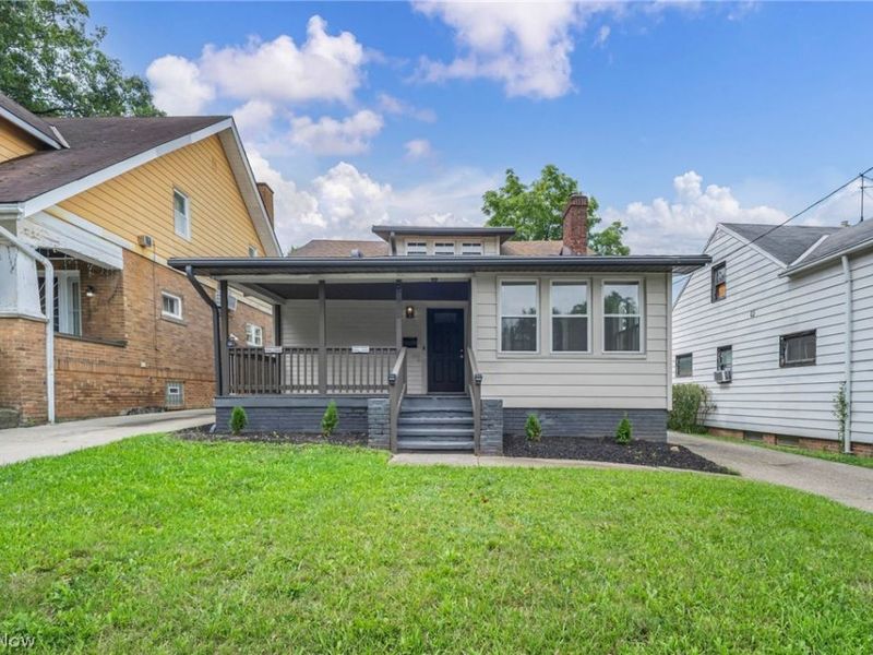 1982 Reyburn Road , Cleveland, OH 44112 Photo 1