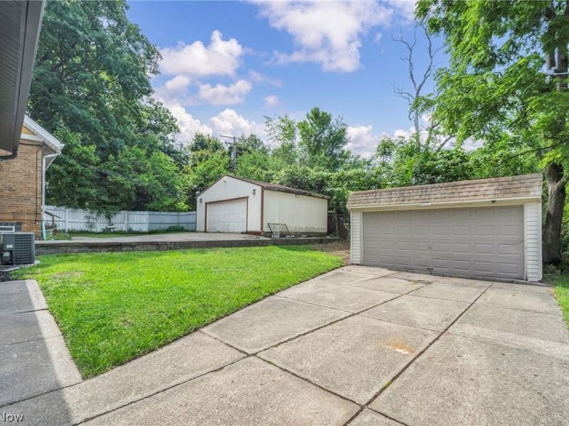 1982 Reyburn Road , Cleveland, OH 44112 Photo 47