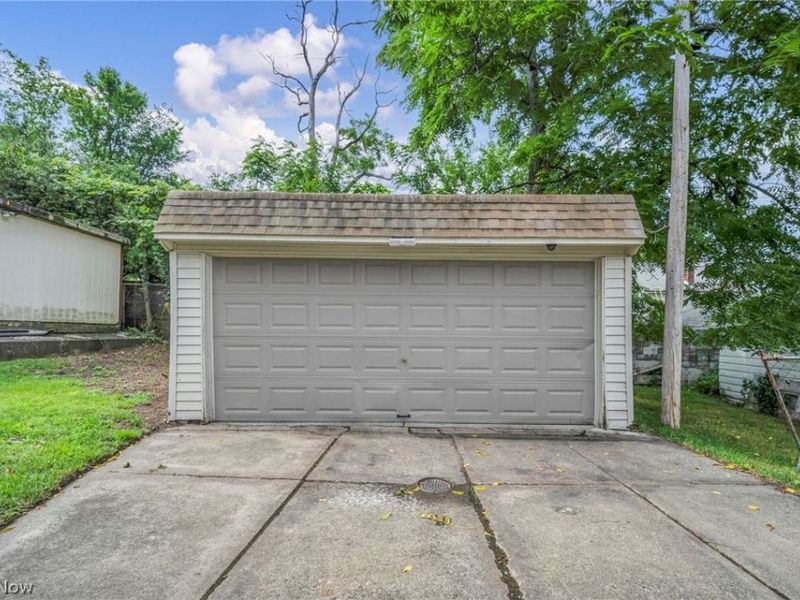 1982 Reyburn Road , Cleveland, OH 44112 Photo 48