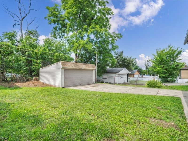 1982 Reyburn Road , Cleveland, OH 44112 Photo 49