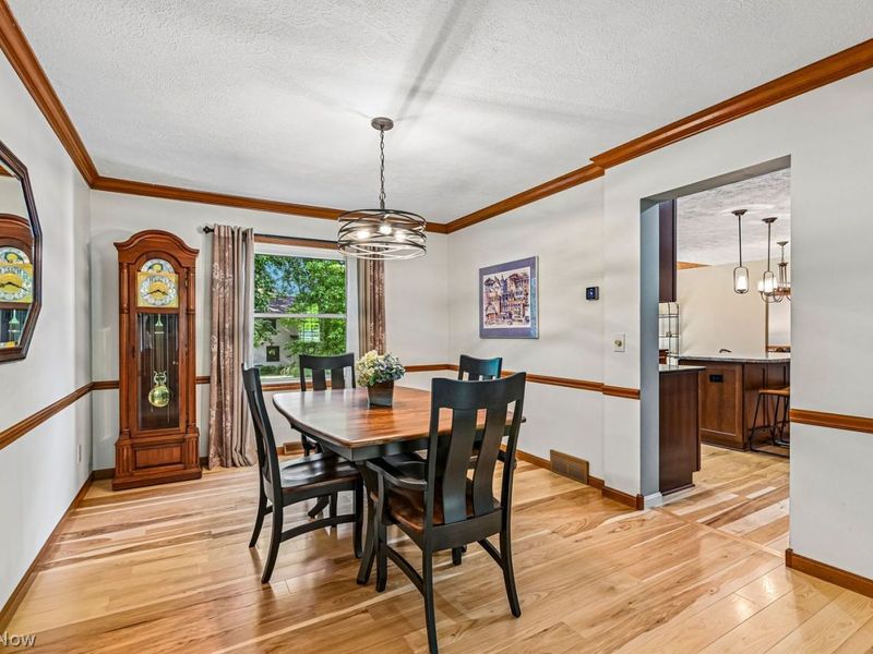 17716 Plymouth Row, Strongsville, OH 44136 Photo 13