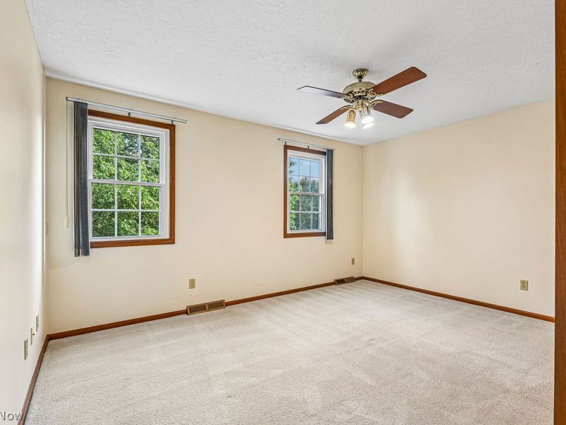 17716 Plymouth Row, Strongsville, OH 44136 Photo 19