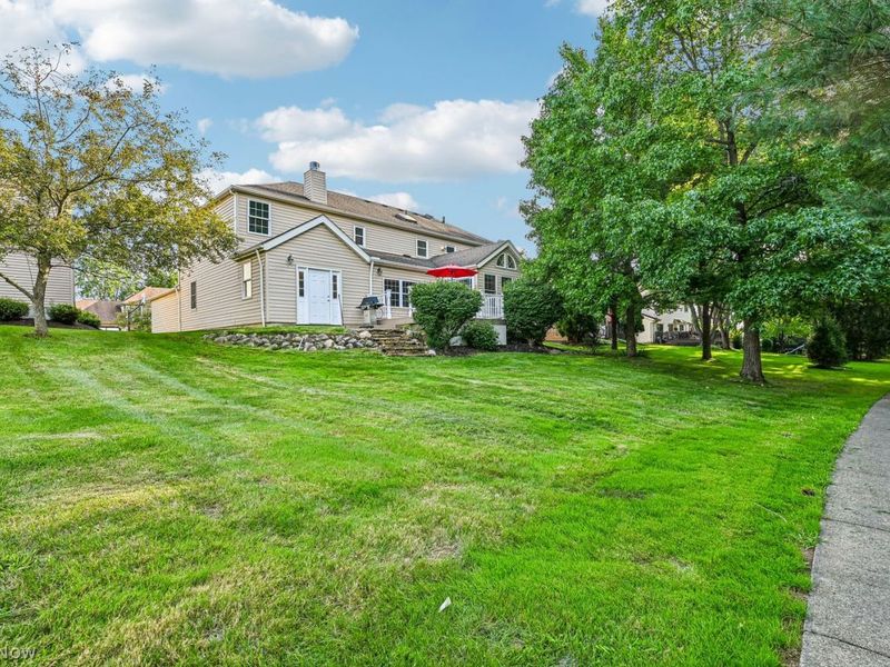 17716 Plymouth Row, Strongsville, OH 44136 Photo 39