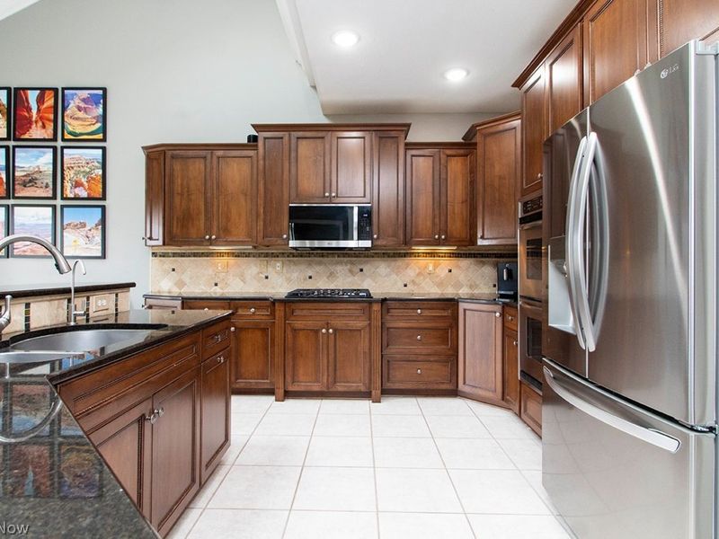6541 Aberdeen Lane, Medina, OH 44256 Photo 13