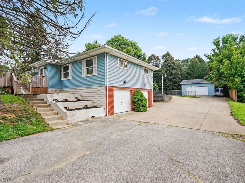 1544 Northeast Avenue, Tallmadge, OH 44278 Photo 4