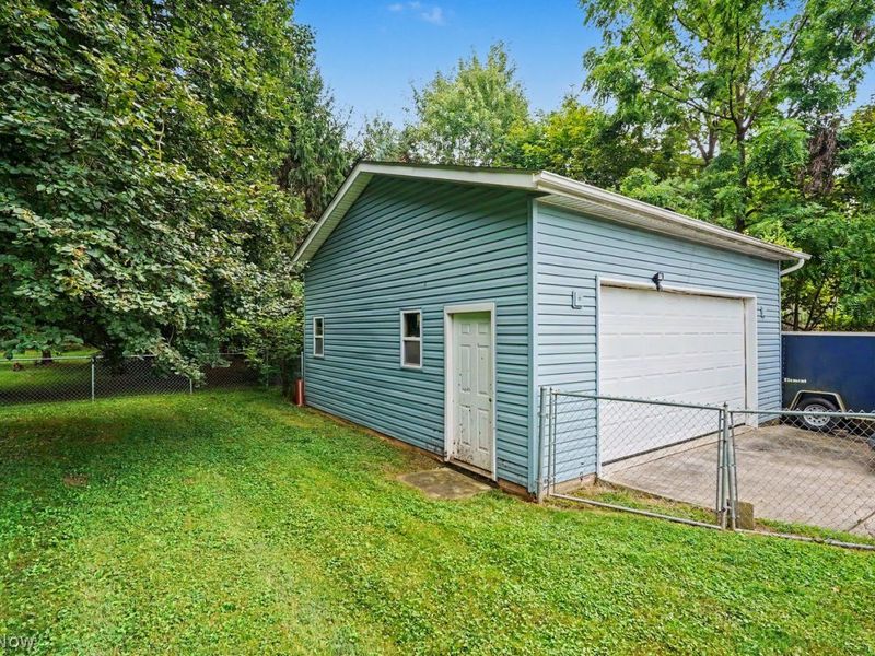 1544 Northeast Avenue, Tallmadge, OH 44278 Photo 8