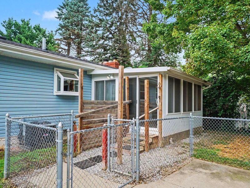 1544 Northeast Avenue, Tallmadge, OH 44278 Photo 9