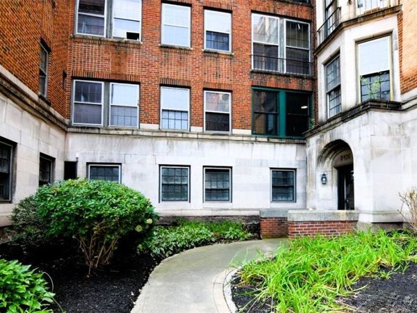 11426 Cedar Glen Parkway, Unit D3, Cleveland, OH 44106